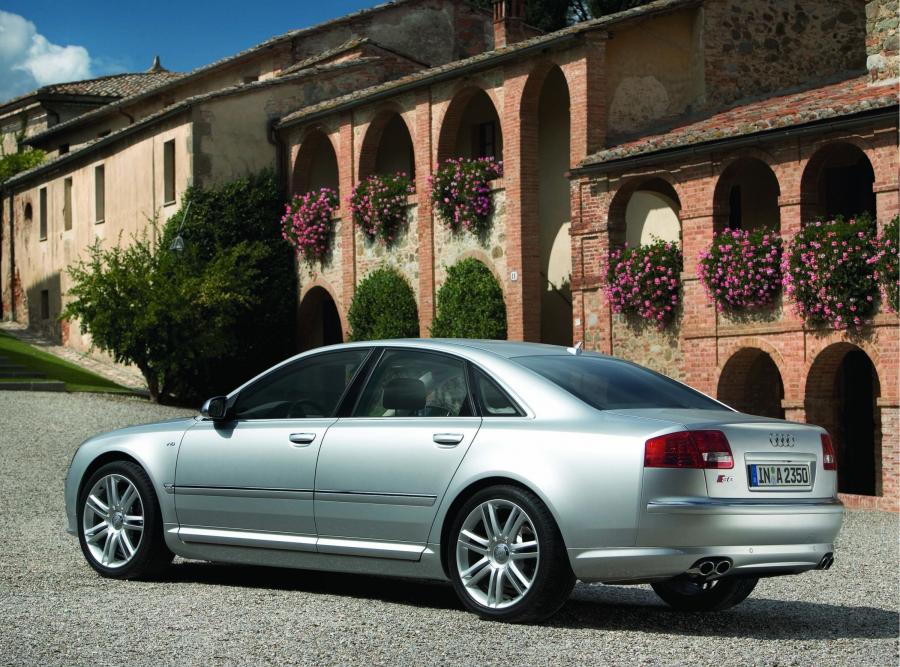  Audi S8 (D3) 2005 года  (WW) (фото 53 из 61)